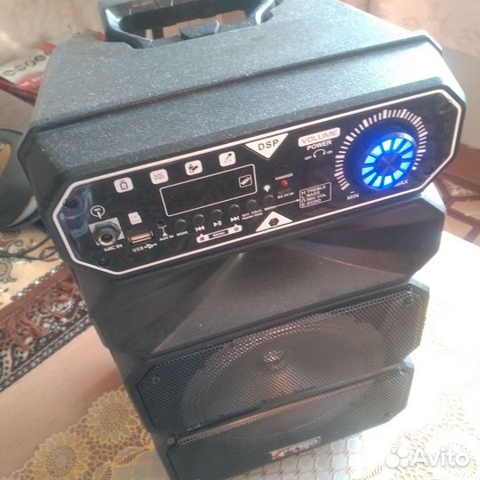 Музыкальный центр