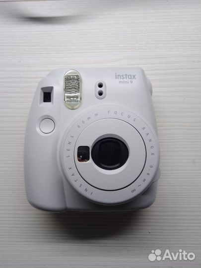 Instax mini 9, с чехлом