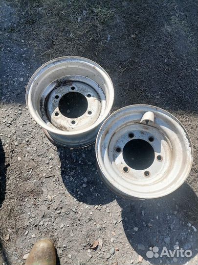 Продам диски и покрышки для сельхозтехники