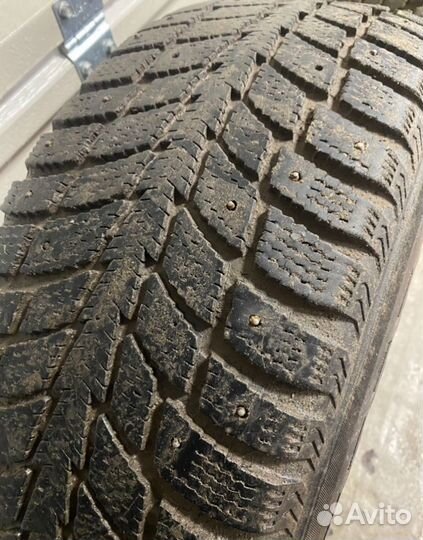 Nokian Tyres Hakkapeliitta CQ 235/60 R16