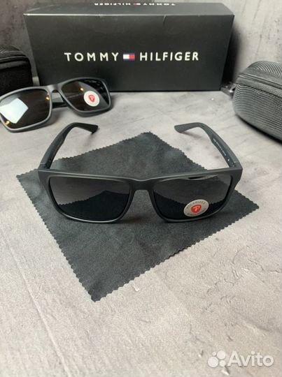 Солнцезащитные очки мужские Tommy hilfiger