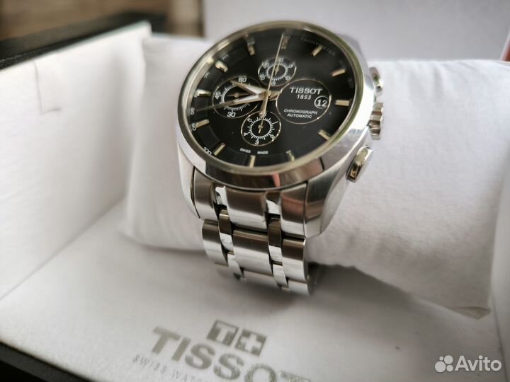 Часы Tissot Couturier Chronograph механические