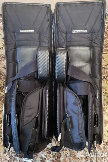 Хоккейная вратарская форма