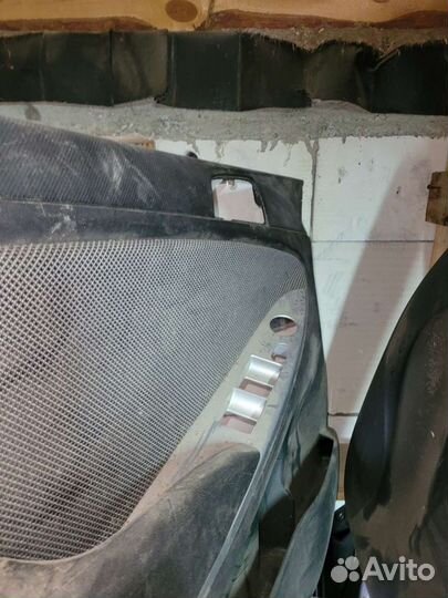 Обшивка двери на хундай Солярис 2012г