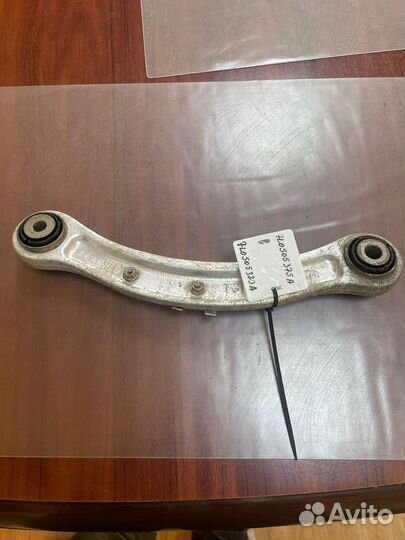 Рычаг задней подвески VAG 7L0505375A