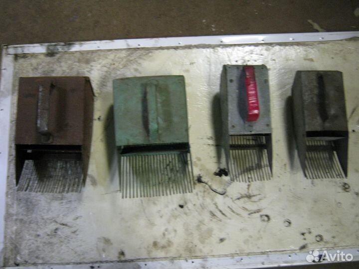 Комбаин для сбора черники