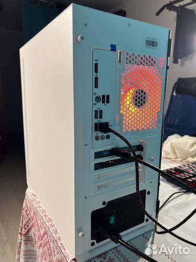 Новый Ryzen 5-5600-32гб-SSD1000гб-RX 5700XT