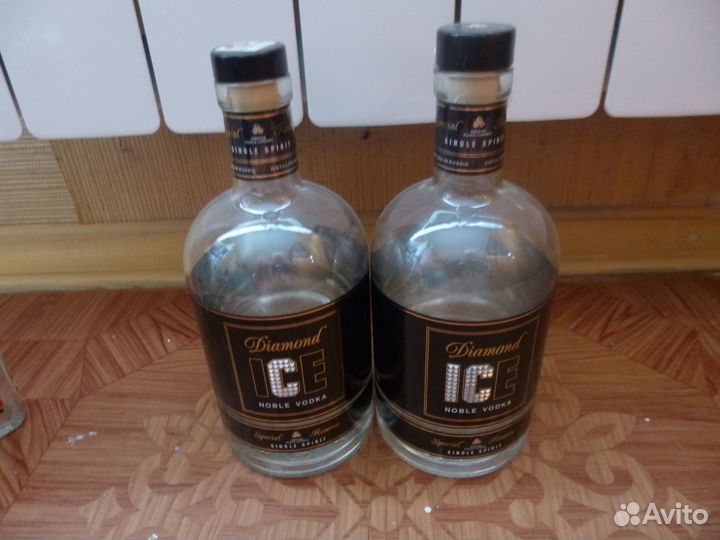 Бутылка (виски, коньяк, вермут, водка) 1 шт