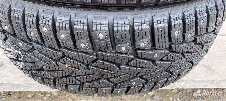 Nokian Tyres Nordman 7 SUV 215/65 R16