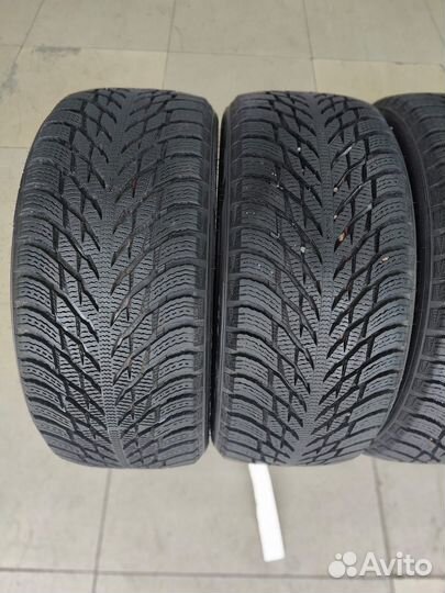 Nokian Tyres Hakkapeliitta R3 235/45 R18