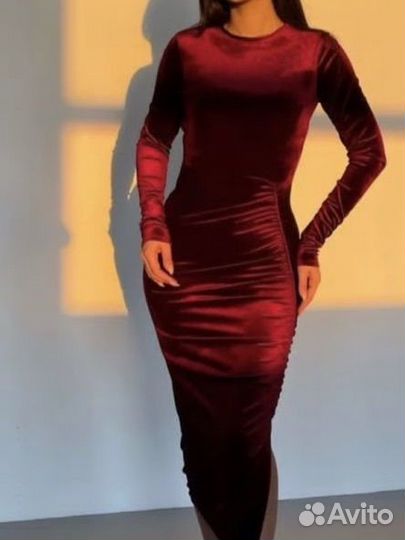 Вечернее платье