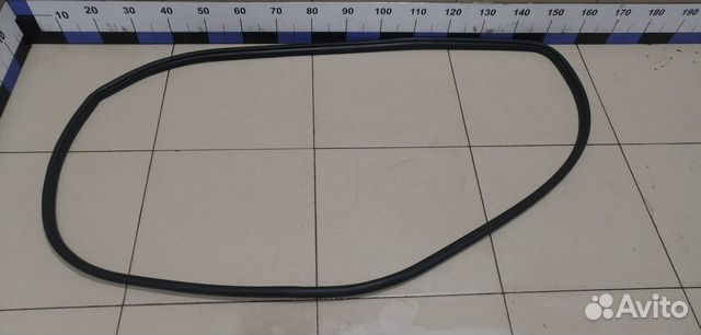 Уплотнитель (внутри) RAV 4 2013