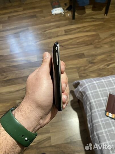 iPhone 3GS, 8 ГБ