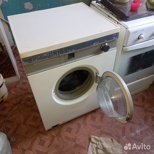 Стиральная машина автомат