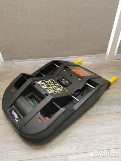 Автокресло peg perego 9-18кг