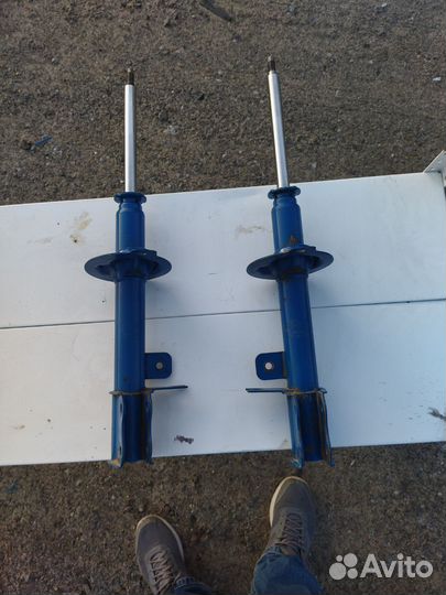 Задняя стойка на chevrolet lacetti