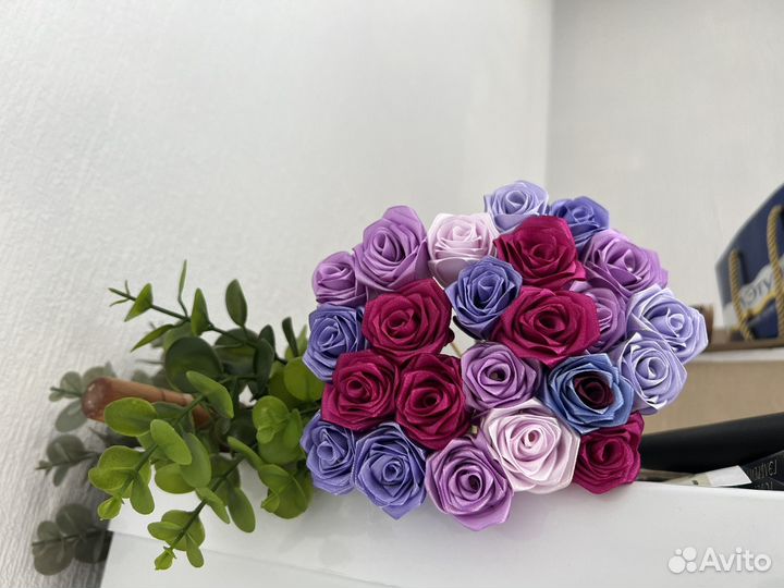 Букет из атласных лент