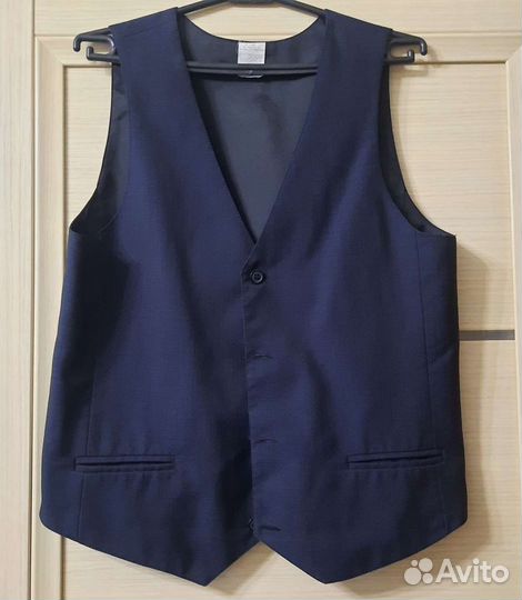 Жилетка для мальчика, на рост 158-164