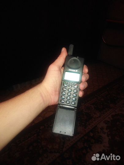 Допотопный телефон