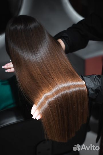 Кератиновое выпрямление волос