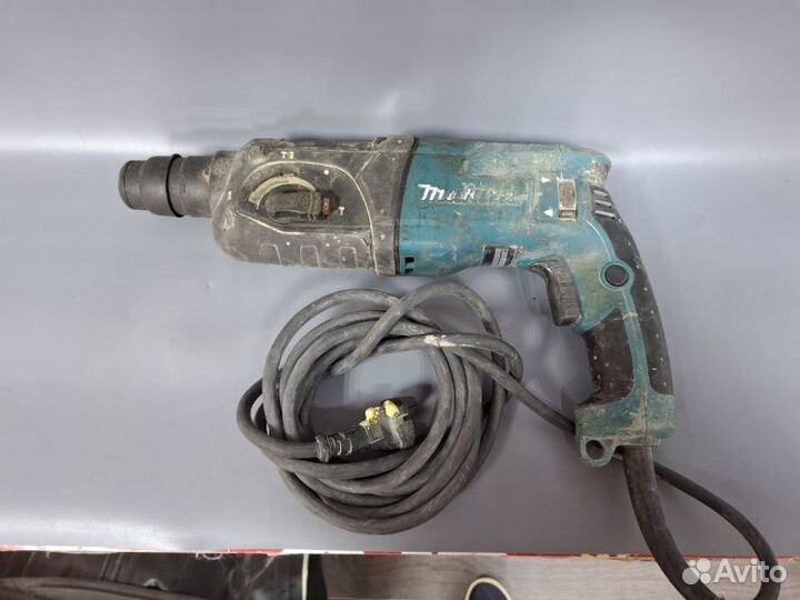 Перфоратор Makita HR2470