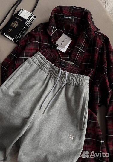 Спортивные штаны модные женские (сезон 2025)