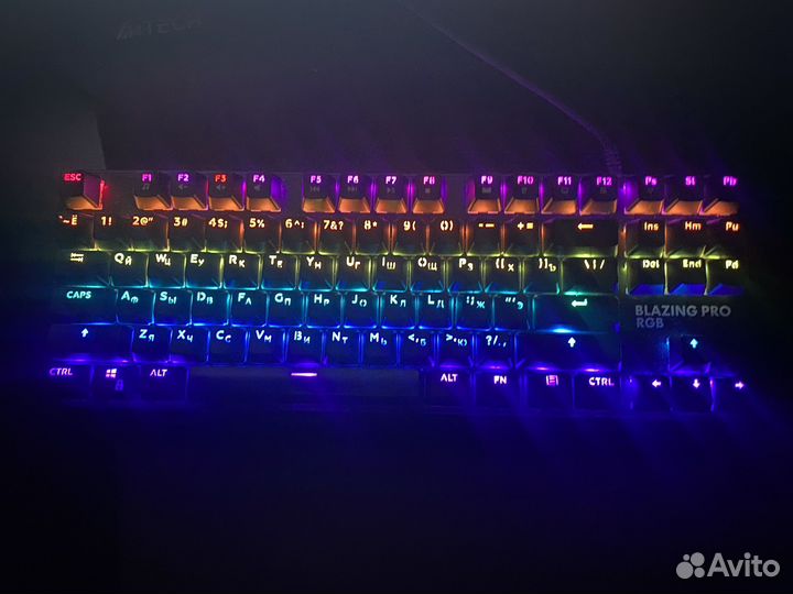 Игровая механическая клавиатура