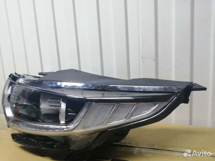 Фара левая Kia Optima 4