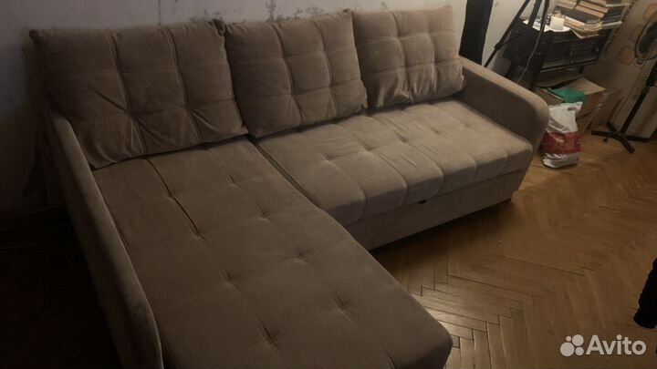 Угловой диван