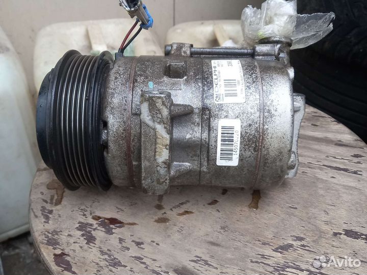 Компрессор Кондиционера автомобильный