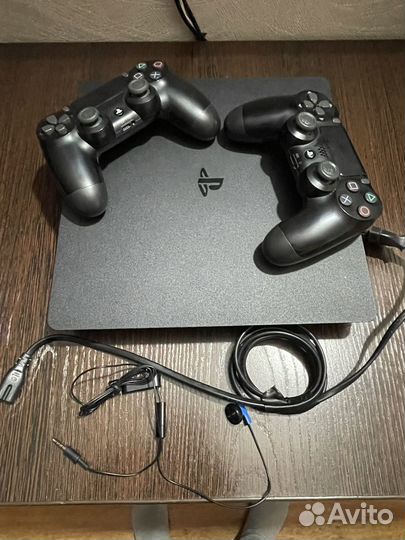 Sony PS4 slim 1tb