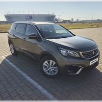 Peugeot 5008 1.5 AT, 2018, 127 000 км, с пробегом, цена 2 100 000 руб.