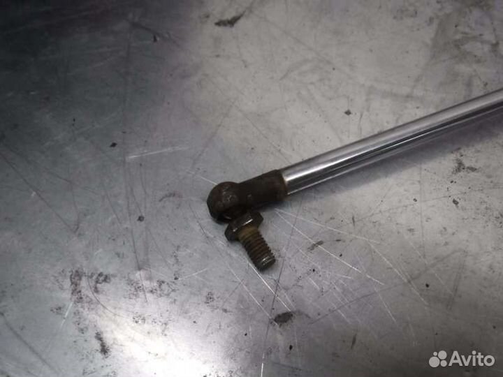 Амортизатор багажника задний правый Лада Приора