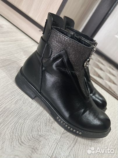 Ботинки женские