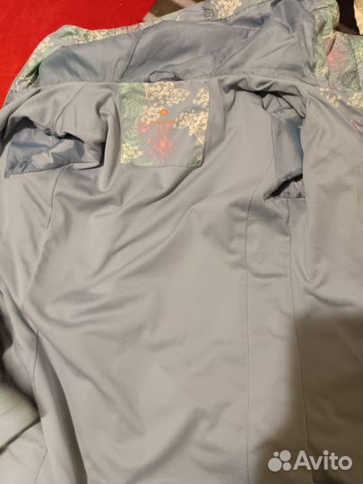 Ветровка для девочки