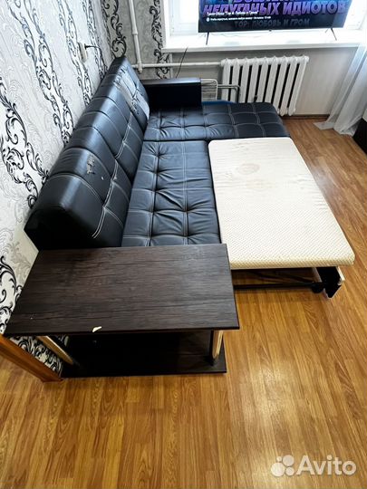 Угловой диван бу