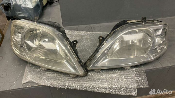 Фара logan левая правая
