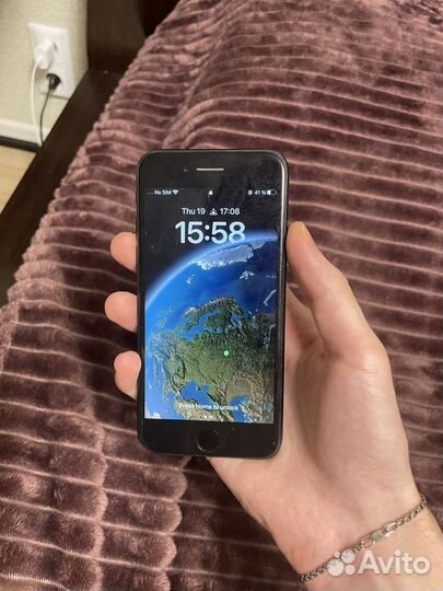 iPhone SE (2020), 64 ГБ