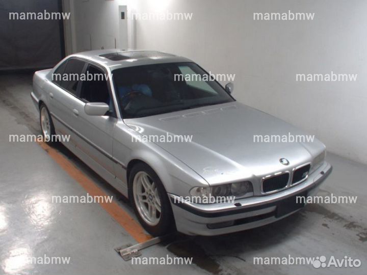 E38 735i м-пакет бмв BMW запчасти разбор Япония