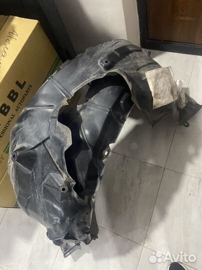 Подкрыльники передние Toyota Camry 70