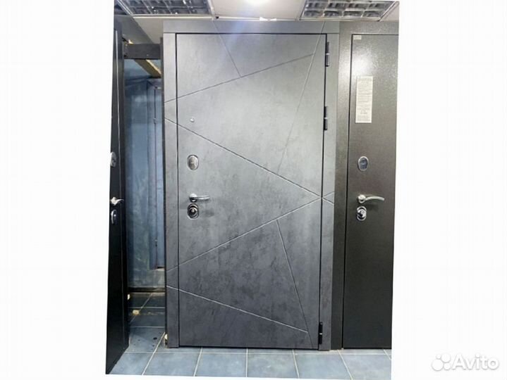 Двери с ударопрочным зеркалом Аргус