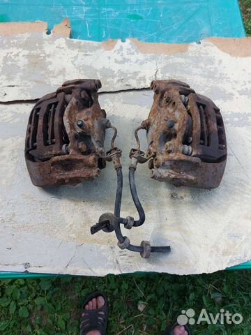 Суппорт передний Т4