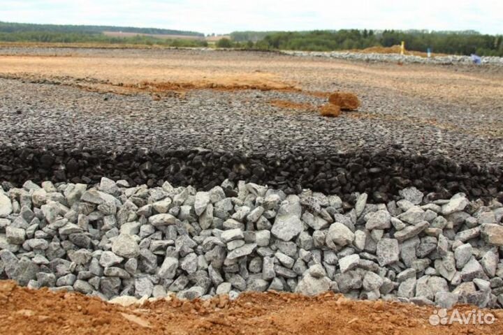 Скальный грунт скала Доставка от 3-х кубов