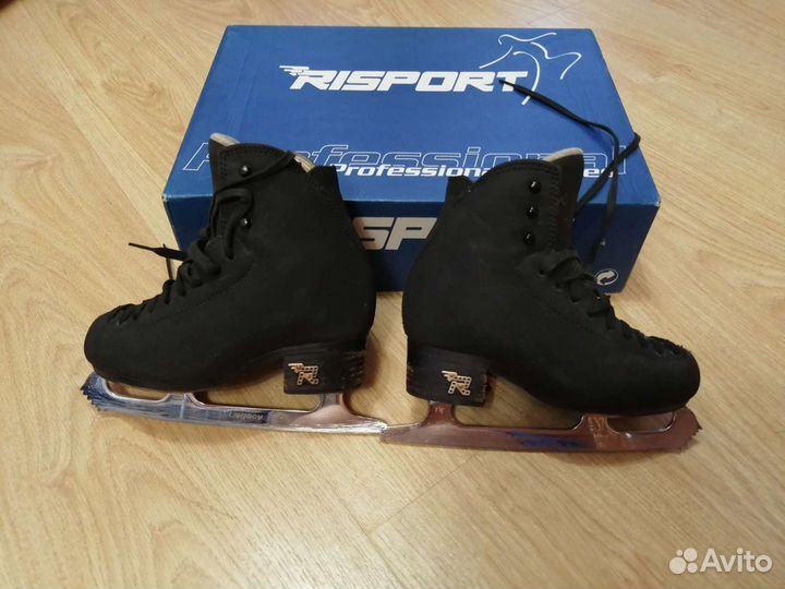 Фигурные коньки risport excellence