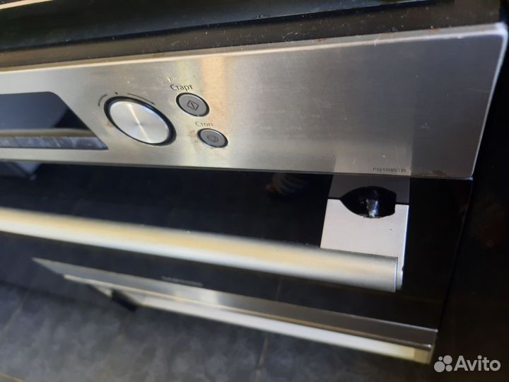 Духовой шкаф с свч Samsung FQ159STR