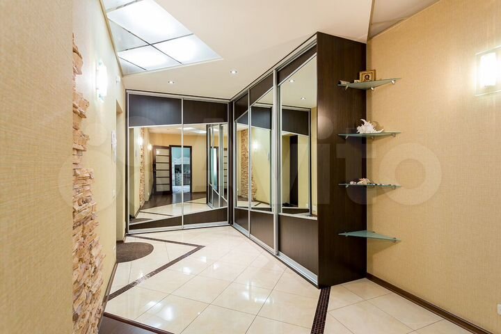 3-к. квартира, 112,7 м², 6/6 эт.