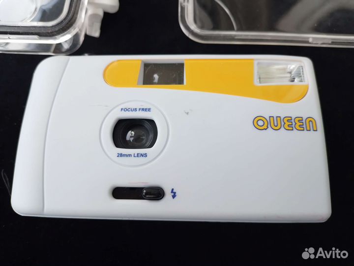 Пленочный фотоаппарат с подводным боксом