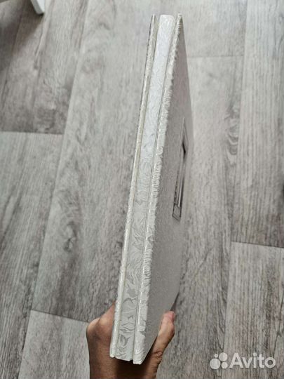 Новый свадебный фотоальбом