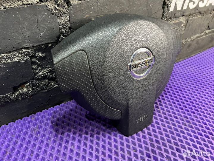 Подушка безопасности водителя Nissan Nv200
