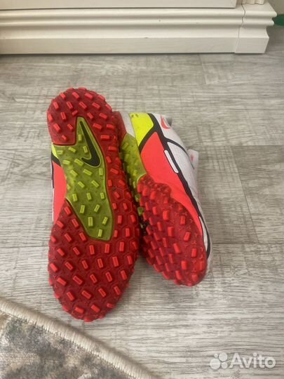 Сороконожки nike phantom